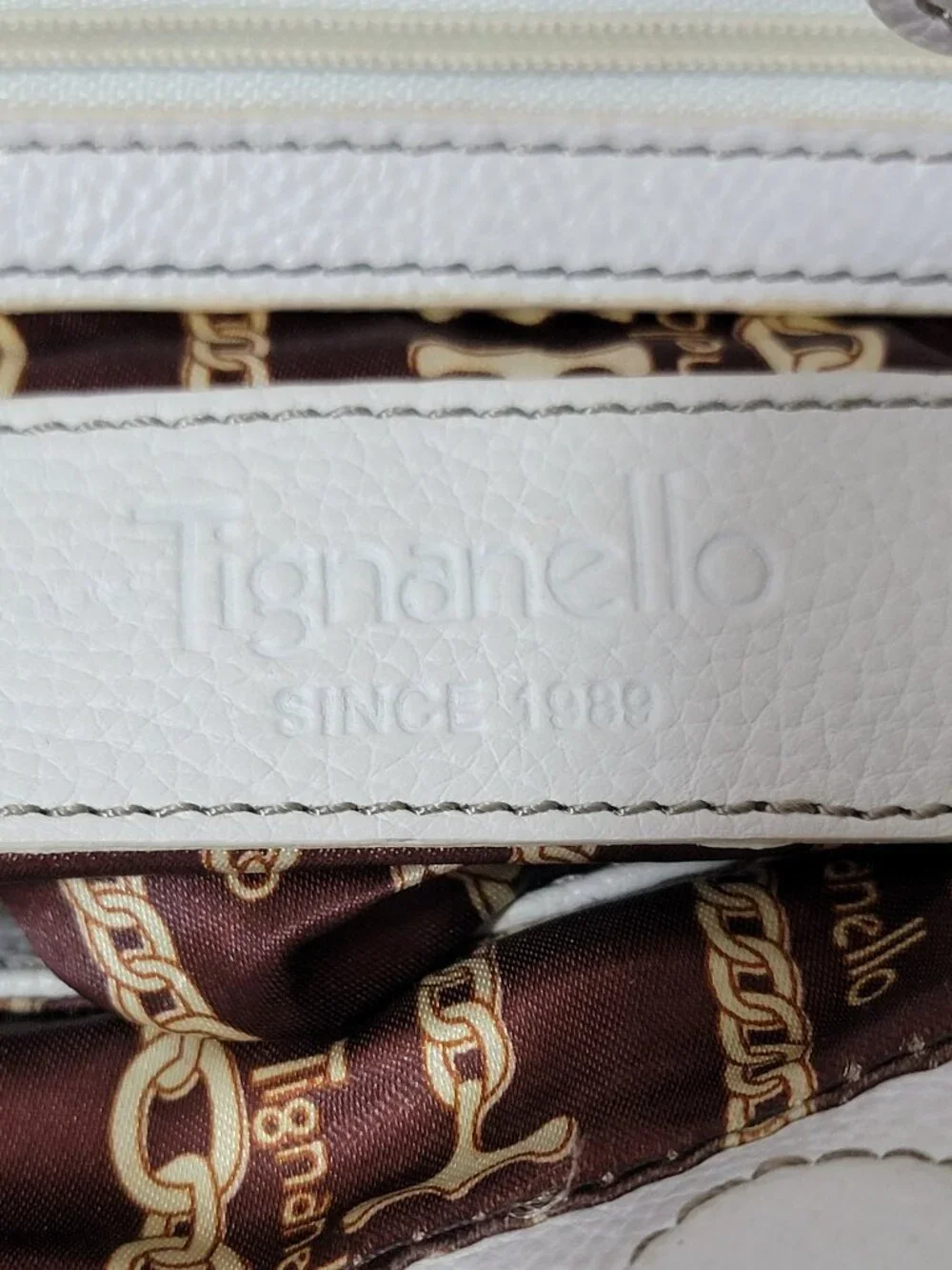 Tignanello White Pebbled Leather Satchel Shoulder Bag Silver Buckle Hardware